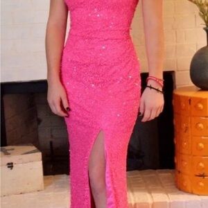 Elegant Pink Evening Gown